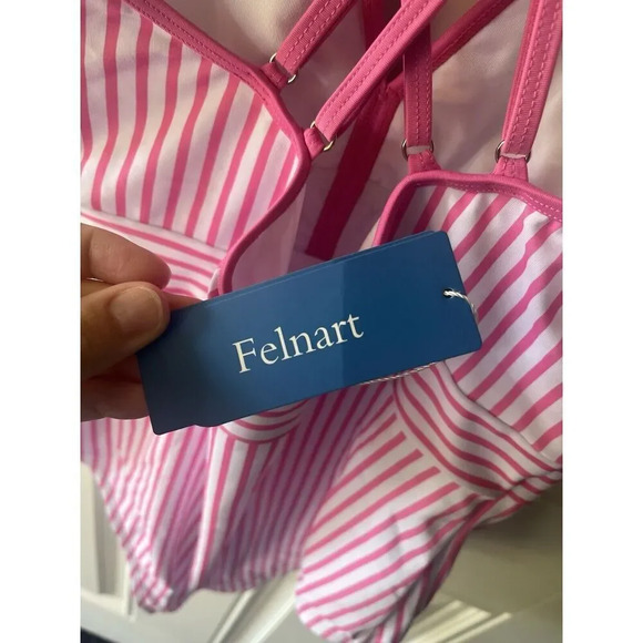 Swimsuit NWT  Women Ruffled V Neck Design Strapy Open Back One Piece Swimwear XL - Picture 8 of 11